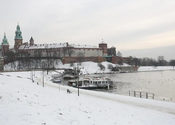 Zwierzyniecka Lofts With Patio, Cracow City Heart Old Town