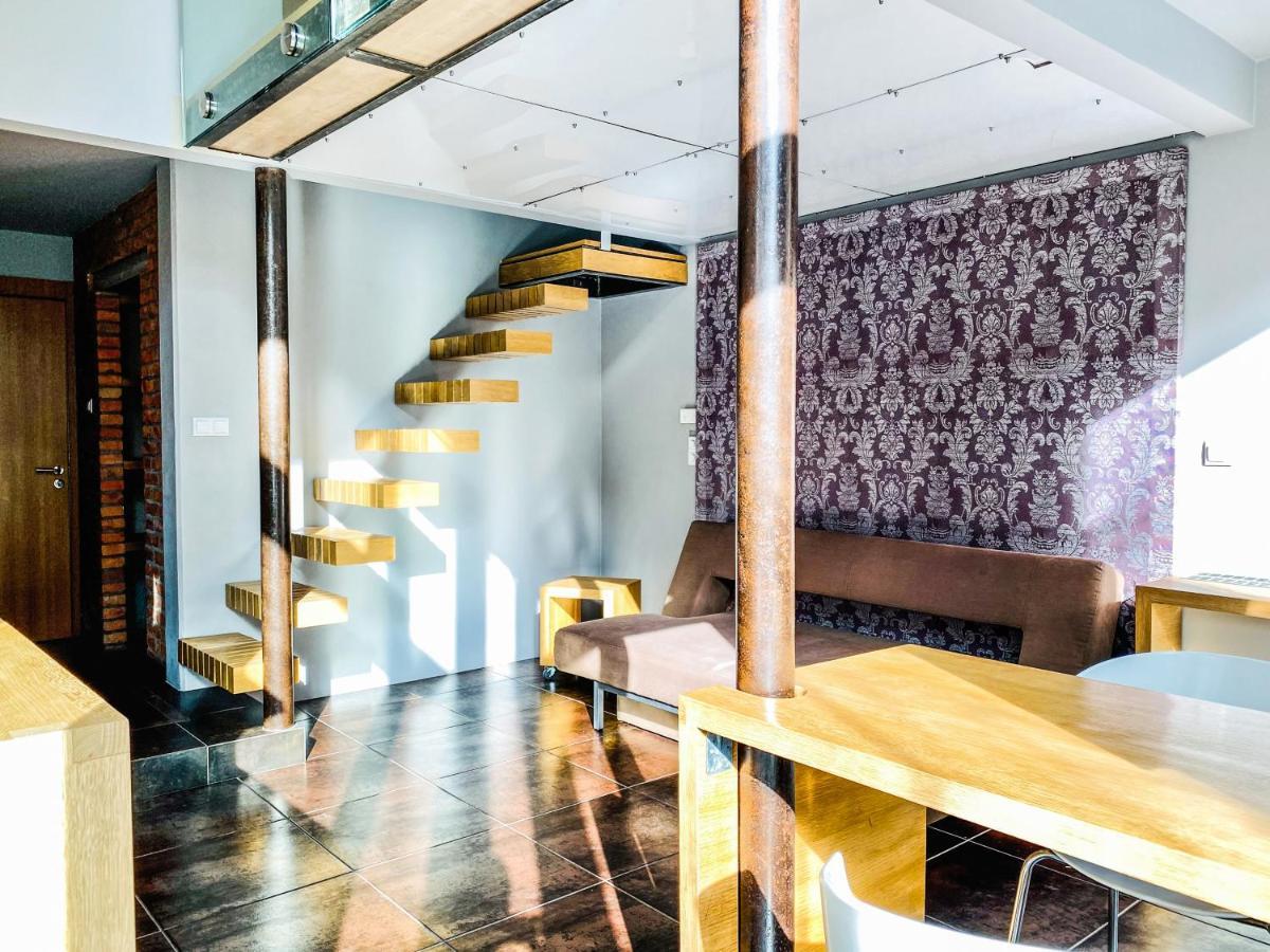 Zwierzyniecka Lofts With Patio, Cracow Heart Old Town Apartment Krakow