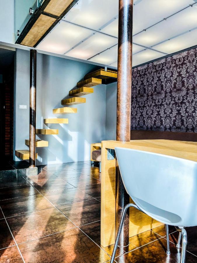 Apartment Zwierzyniecka Lofts With Patio, Cracow Heart Old Town Krakow