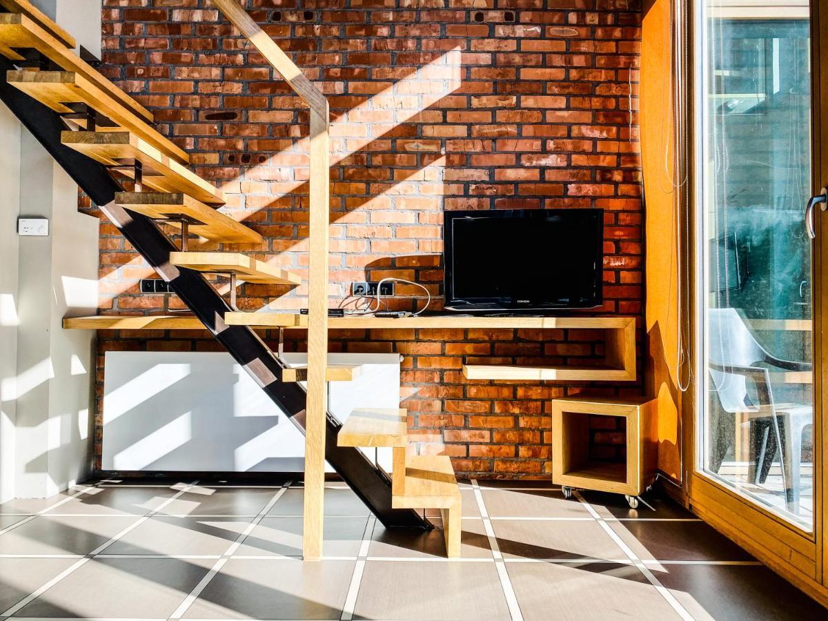 Zwierzyniecka Lofts With Patio And Air Conditioning, Cracow City Heart Old Town Apartment *