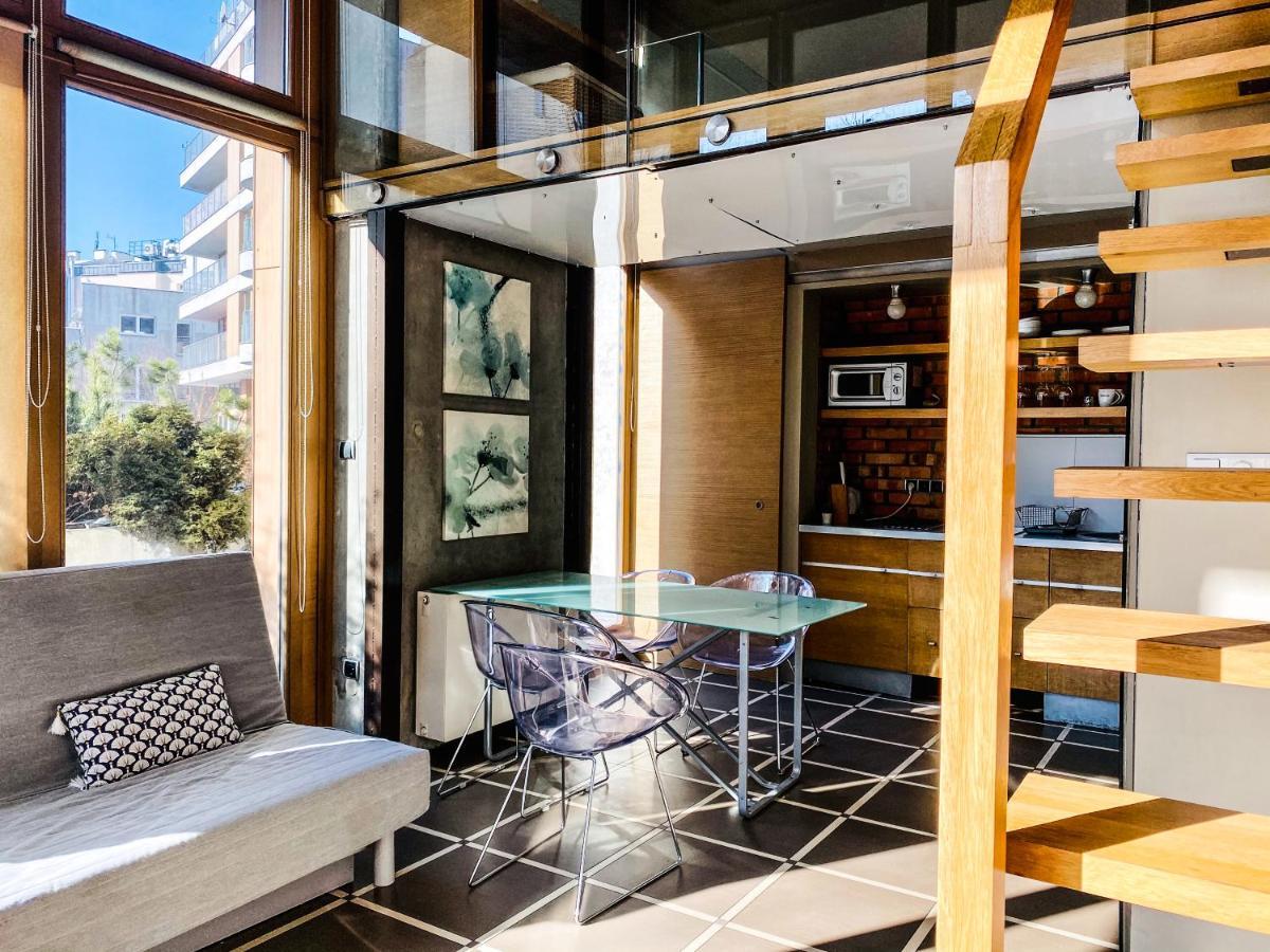 Zwierzyniecka Lofts With Patio And Air Conditioning, Cracow City Heart Old Town Apartment