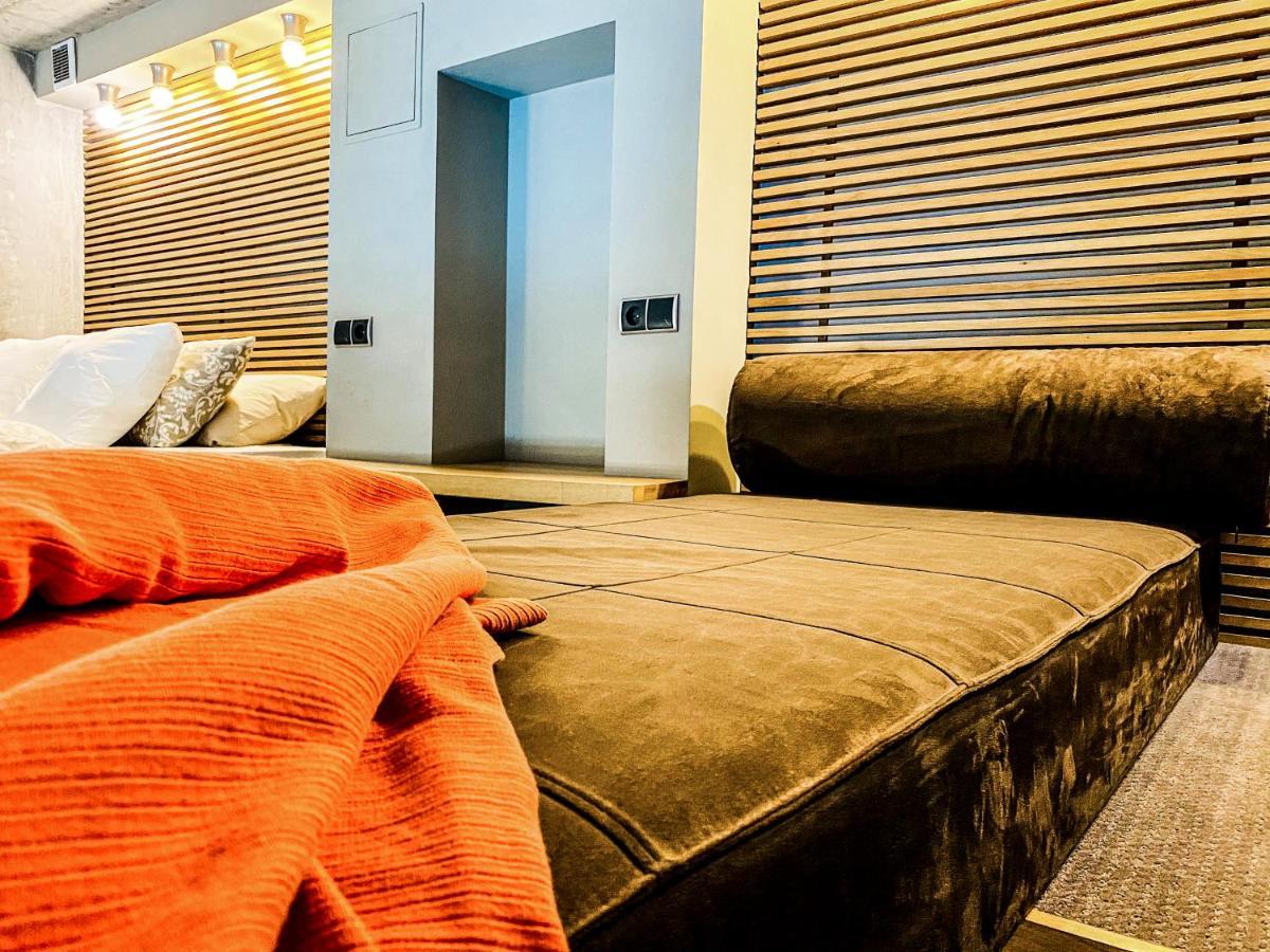 Zwierzyniecka Lofts With Patio And Air Conditioning, Cracow City Heart Old Town