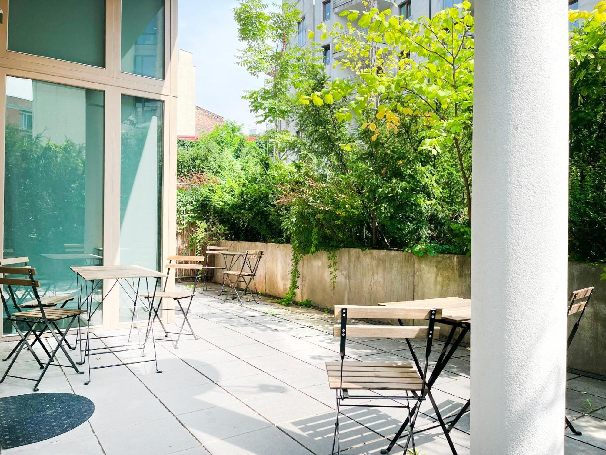 Apartment Zwierzyniecka Lofts With Patio, Cracow Heart Old Town Krakow