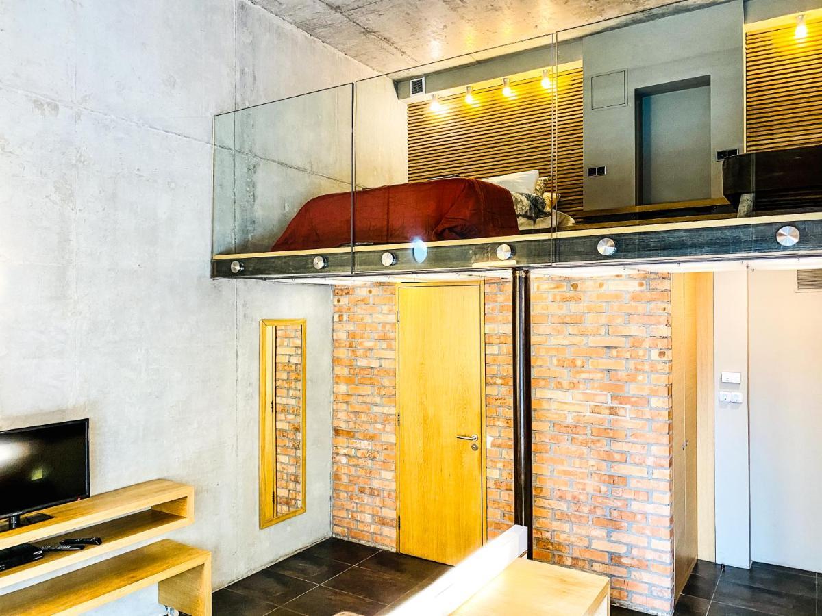 Zwierzyniecka Lofts With Patio And Air Conditioning, Cracow City Heart Old Town *
